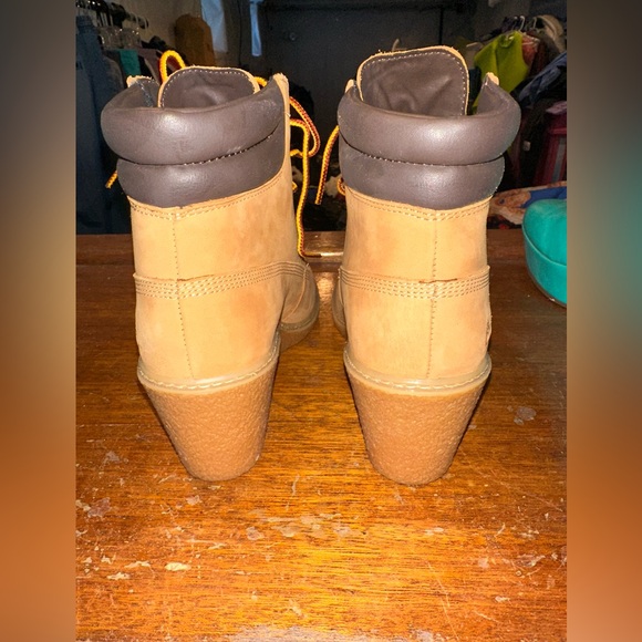 Timberland Women’s SZ8 - Picture 4 of 9